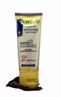 biocos urgent whitening face wash 200x319